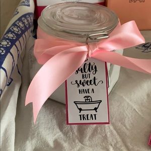 Epsom salt gift jar